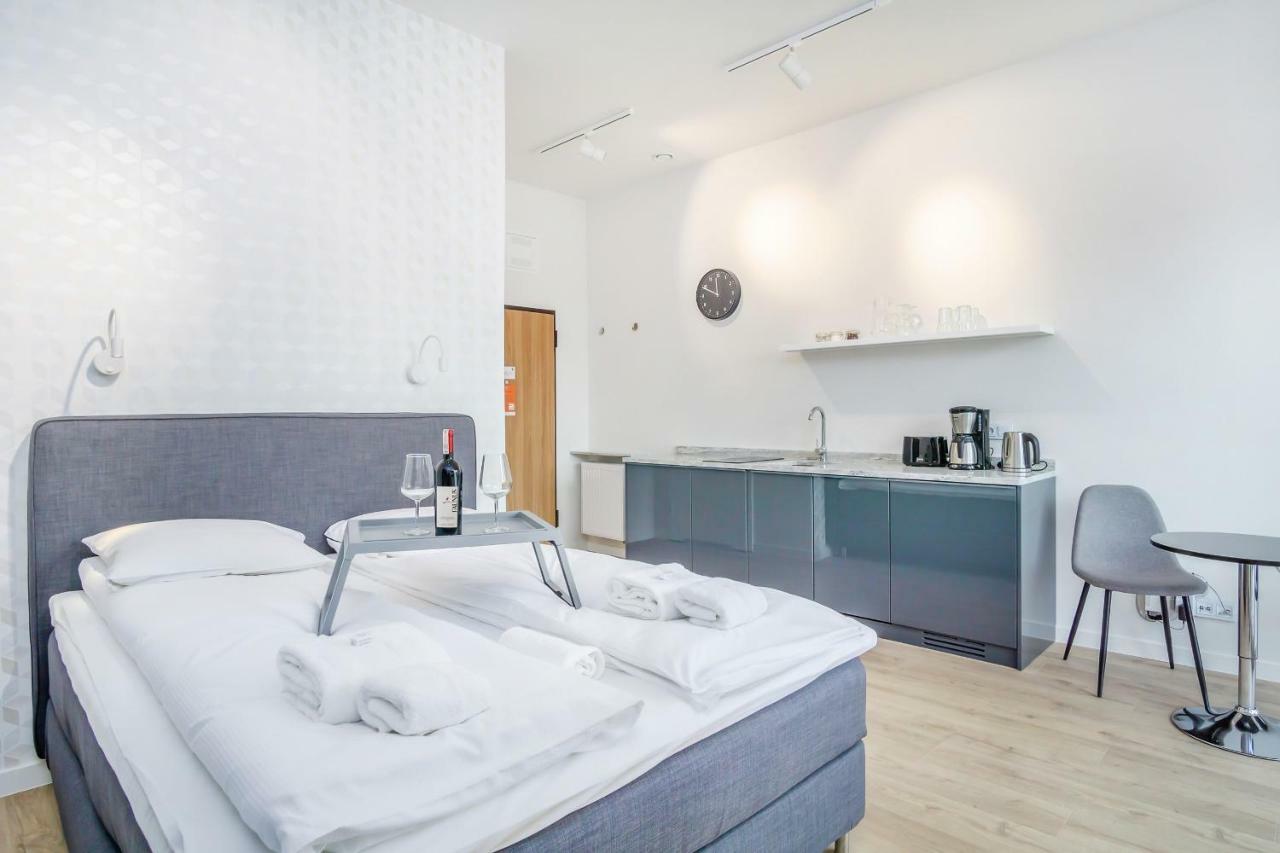Apartments Poznan Mtp Bukowska By Noclegi Renters Екстериор снимка